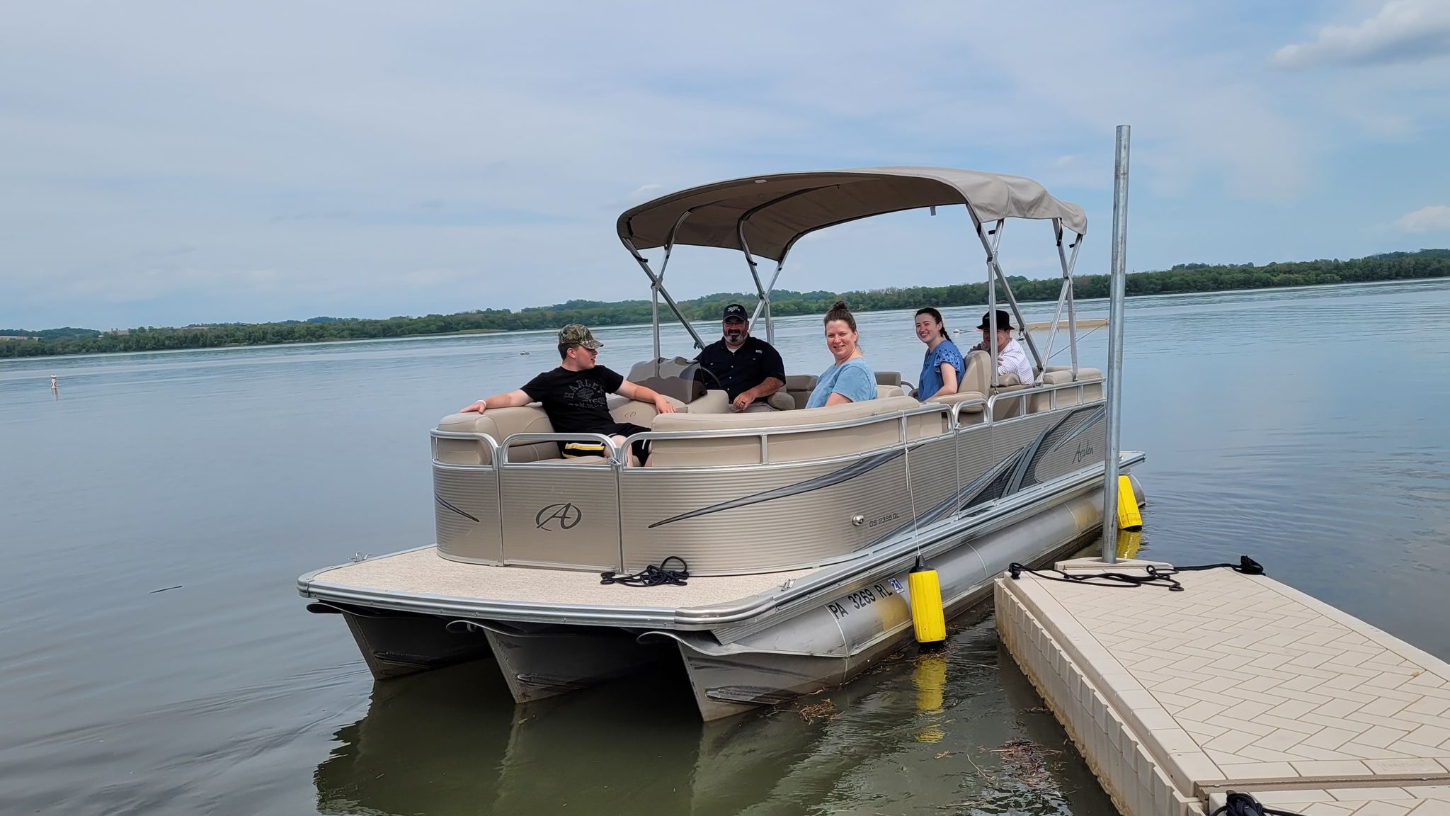 Pontoon Boat Rentals in Wrightsville, PA Long Level Marina